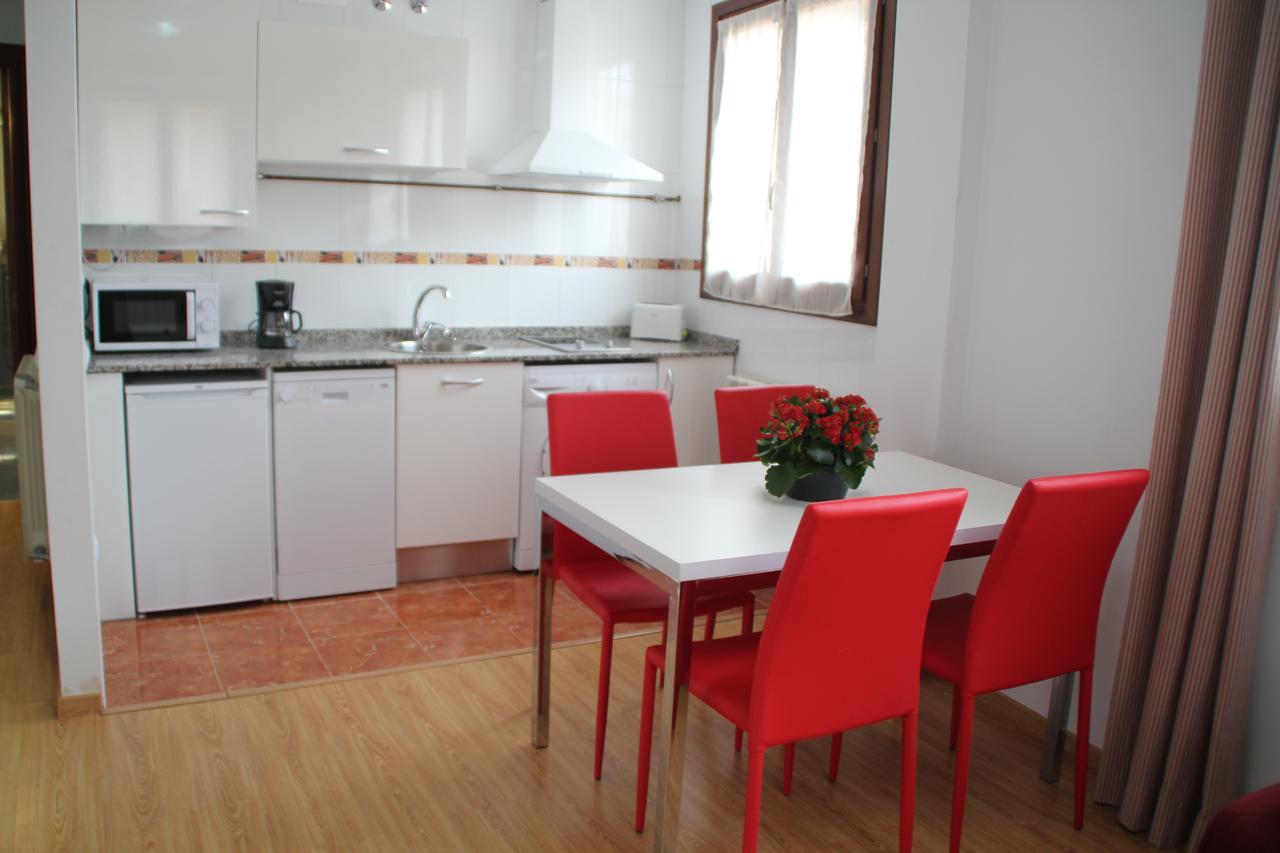 Apartamentos San Lazaro Ескарай Екстериор снимка