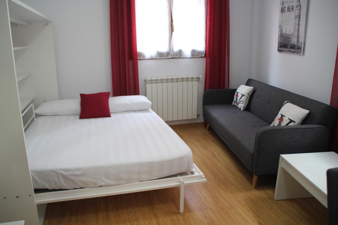 Apartamentos San Lazaro Ескарай Екстериор снимка